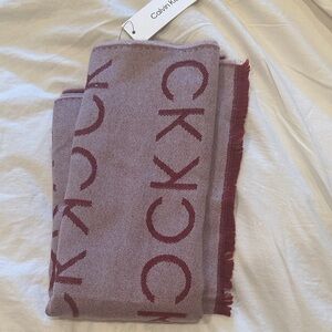 Calvin Klein Mauve and Burgundy Logo Scarf